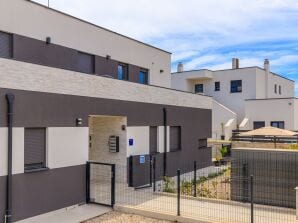 Sabena Apartment with private Jacuzzi