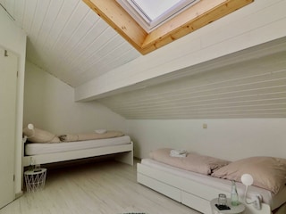 Schlafzimmer 3 (EifelBleibe 1)