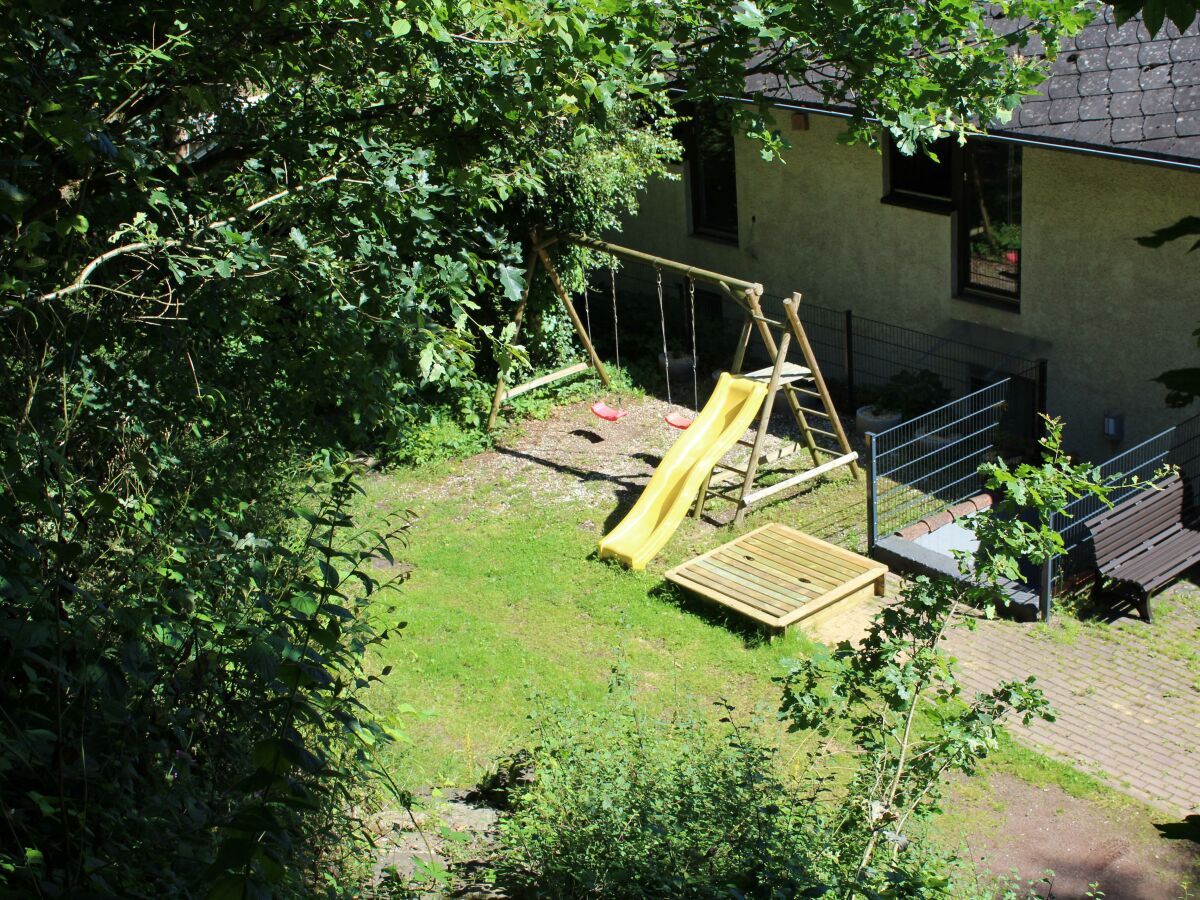 Ferienhaus EifelNatur - Spielplatz von oben