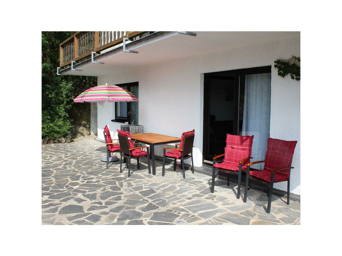 EifelNatur 4  - Terrasse mit Grill