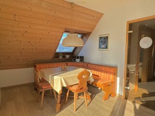FEWO NR 12 Traumblick gemütliche Essecke