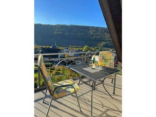 FEWO NR 12 Traumblick Balkon Blick ins Moseltal