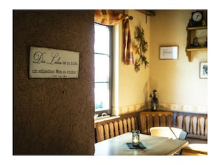 DetailStraußwirtschaft_kl