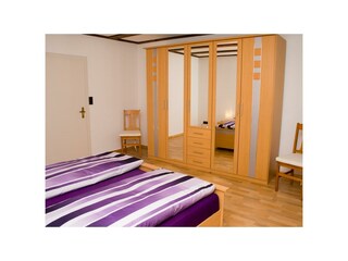 Schlafzimmer 1 großes Schlafzimmer 2
