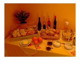 Frühstücksbuffet Wein- und Gaestehaus Genetsch