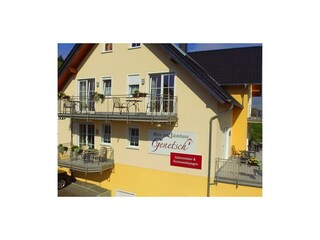 Luftaufnahme Wein- und Ga?stehaus Genetsch Lieser