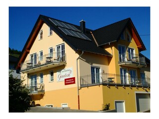 Gästehaus Wein- und Gästehaus Genetsch Lieser Mose