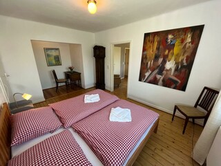 Schlafzimmer 001