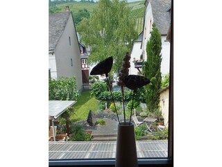 FeWo Susanne Schlafzimmer Gartenblick