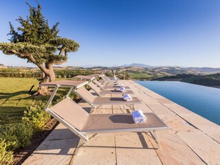 Villa Ripatransone Buitenaudio-opname 10