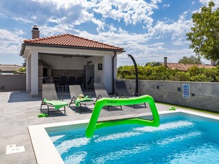 Villa Valbandon Ambiente 85