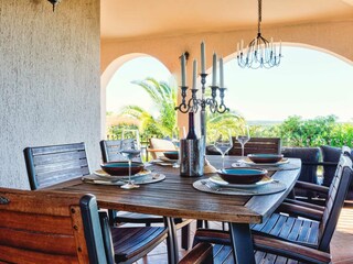 outside dinning