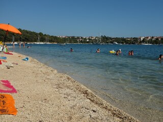 Der Strand, kristallklares Meer