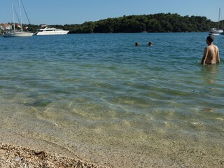 Der Strand, kristallklares Meer