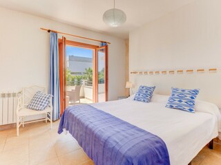 Villa Pollensa Features 30