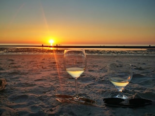 Sundowner am Strand