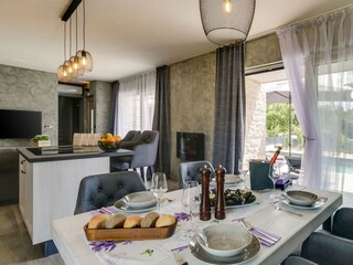 Villa Nova Vas Caratteristiche 16