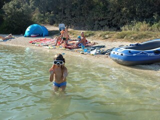 Der Strand, kristallklares Meer