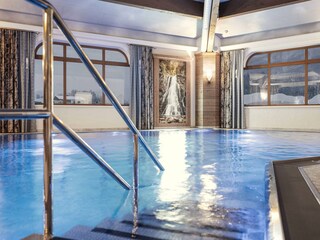 Indoor-Pool_Hotel Riedl_Kössen_(c) Alex Gretter (5