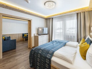 Suite Heimatgefühl_2_Hotel Riedl in Kössen_(C) Fot