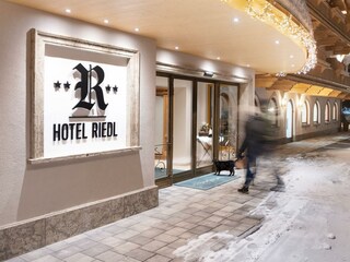 Hotel Riedl_Winter_(c) Alex Gretter (1)