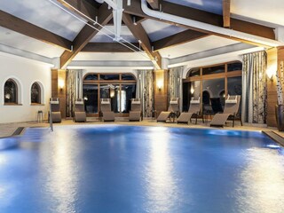 Indoor-Pool_Hotel Riedl_Kössen_(c) Alex Gretter (1