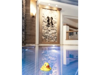 Indoor-Pool_Hotel Riedl_Kössen_(c) Alex Gretter (7