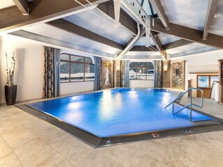 Indoor-Pool_Hotel Riedl_Kössen_(c) Alex Gretter (2