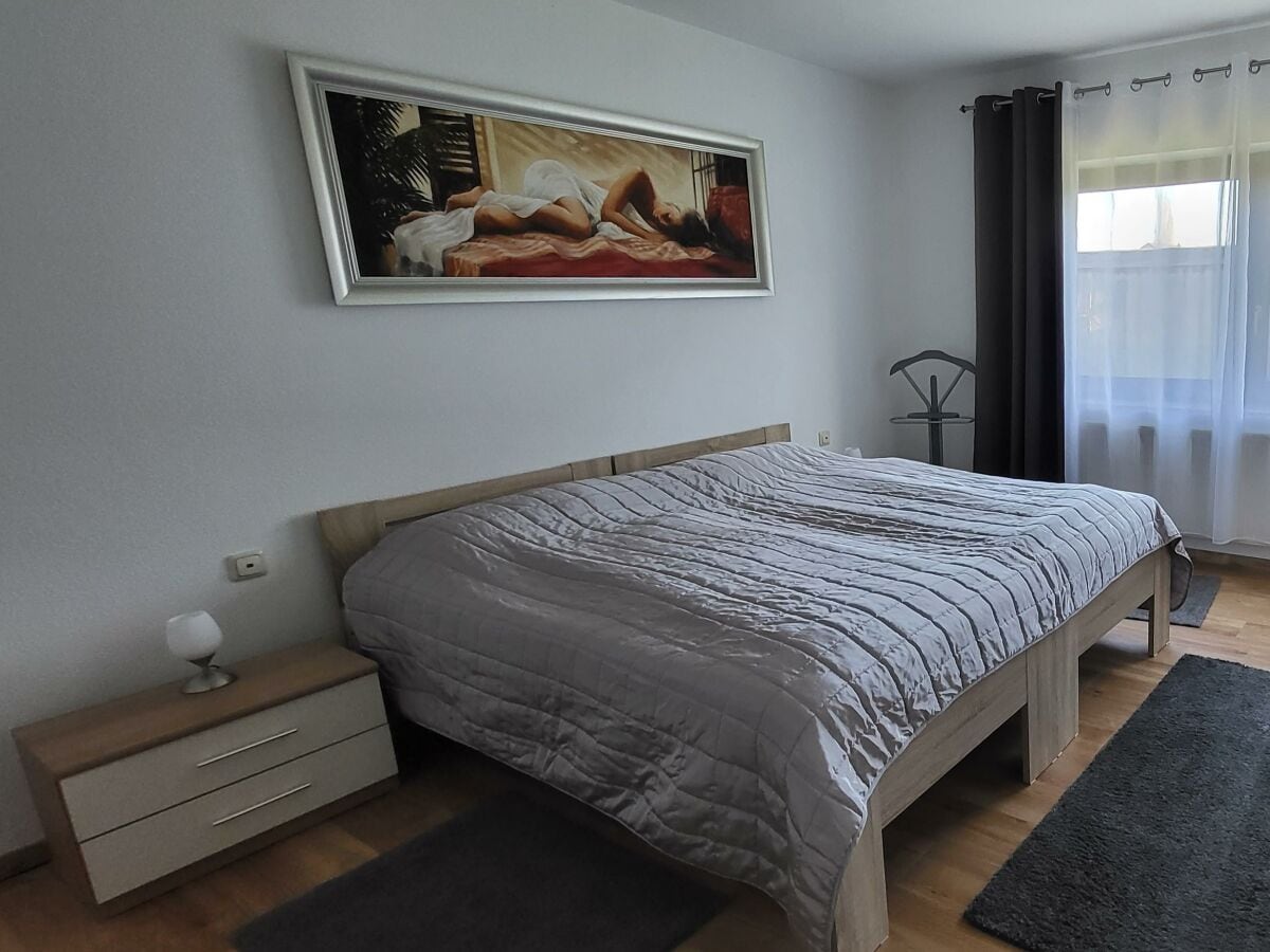 Willmenrod Fewo Preis Schlafzimmer 2