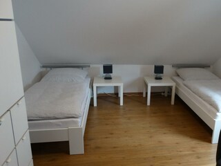 3. Schlafzimmer oben