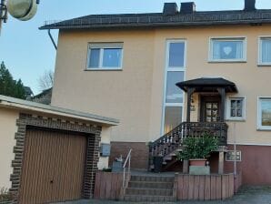 Apartment Ferienwohnung Auszeitenhaus Mein-lila-Hut - Montabaur - image1