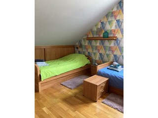Schlafzimmer 2