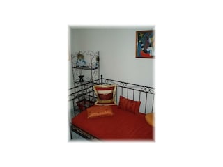 Zimmer mit Einzelbett