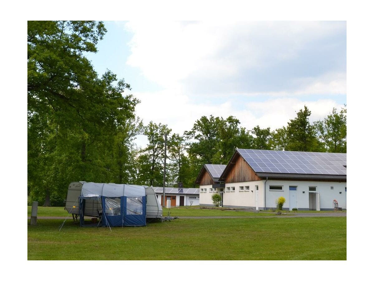 4 Sterne Sanitärgebäude Camping im Eichenwald