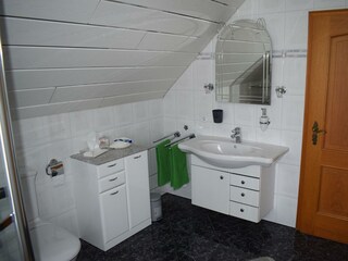 Badezimmer Bild 1