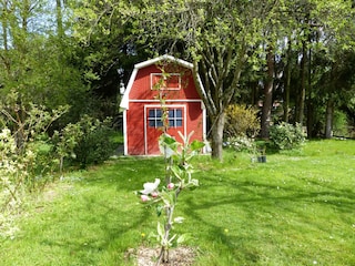 Garten mit Gartenhäuschen
