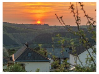 Sonnenuntergang über dem Sayntal