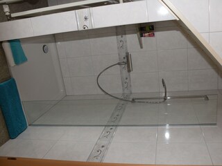 BAD OG *Schiesenhaus