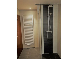 Badezimmer (Dusche)