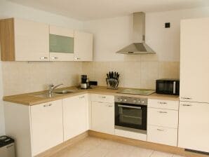 Apartment Ferienhaus, Dusche und Badewanne, 4 oder mehr Schl