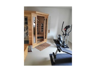 Fitnessraum & Sauna