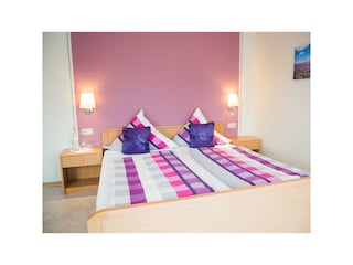 Schlafgemach - Ferienwohnung Kalkofen mitSüdbalkon