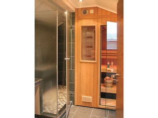 Wellnessdusche mit Sauna