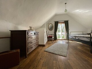 C86EFC74-8EAE-470C-B2DA-3A00F8C2993A