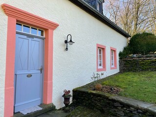 D31B4C33-AFE2-44F1-A1DA-427AC97A4C90