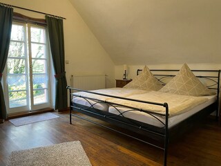 E87DE335-A078-4239-A124-6CB838A5532F