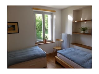 Schlafzimmer für 2-3 Personen2_gelb