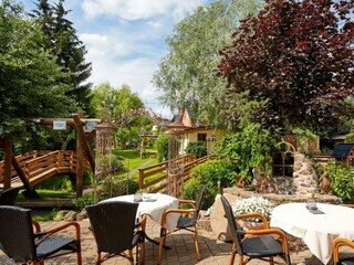 Garten mit Terrasse Mausefalle