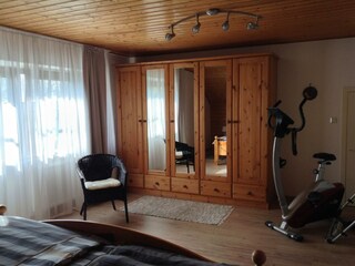 5D1D51BA-5D0B-4044-907E-1E94D1BADAE5