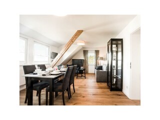 Wohnung 6: Wohnzimmer Ansicht 3